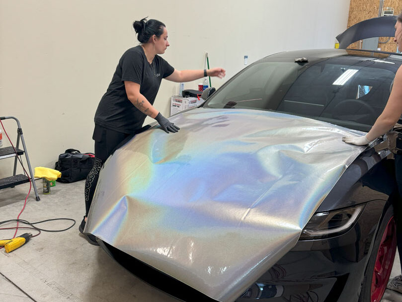 2024 Tesla Model 3 Performance - Aura Vinyl -Gloss Iridescent Silver